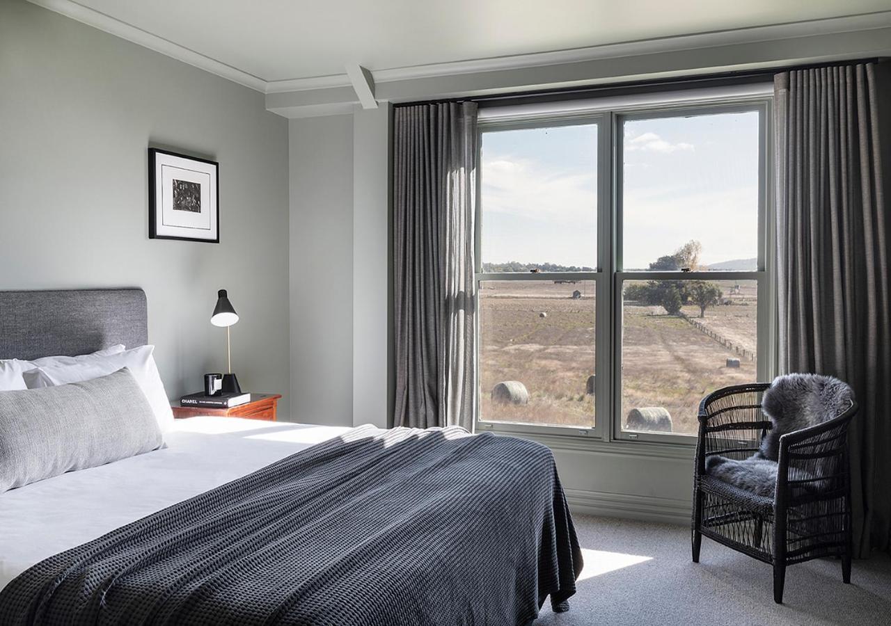 Отель Cleveland Estate Lance Field Экстерьер фото